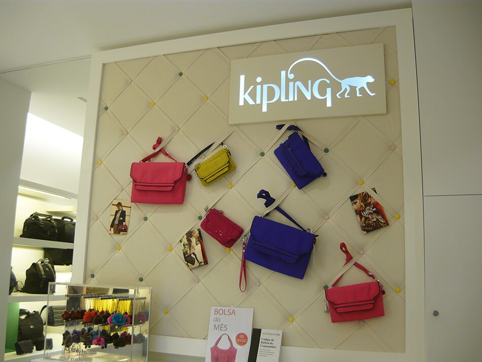 Loja da Kipling no shopping Pátio Batel em Curitiba