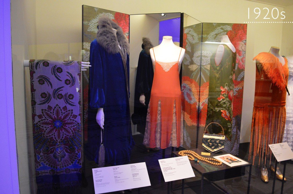 Coleção de moda: Anos 1920s Victoria & Albert Museum