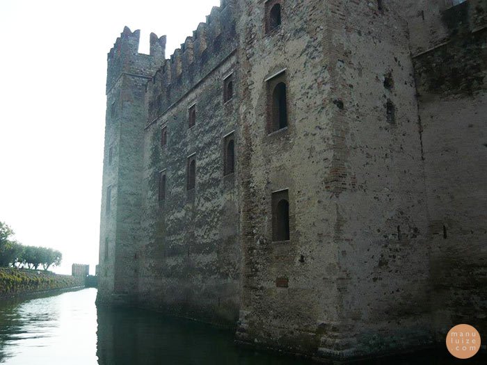 Castelo Rocca Scaligero no Lago di Garda