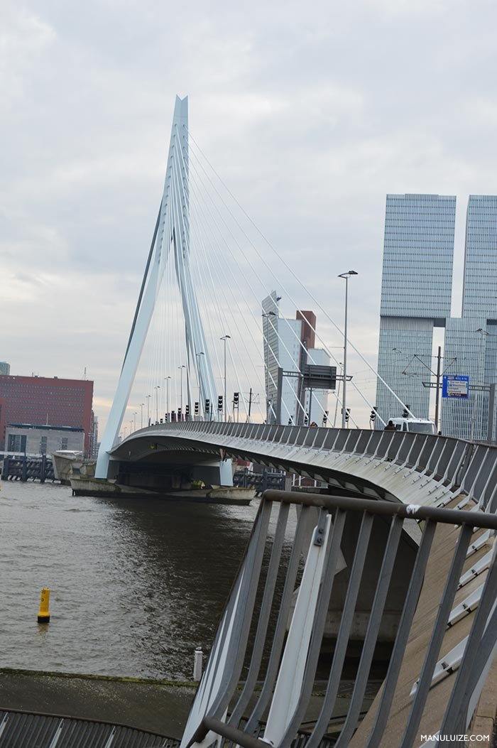 Erasmusbrug (Erasmus Bridge) em Rotterdam