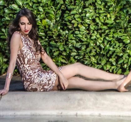 Vestido Curto de Paetê
