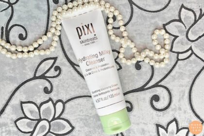 Hydrating Milky Cleanser by Pixi