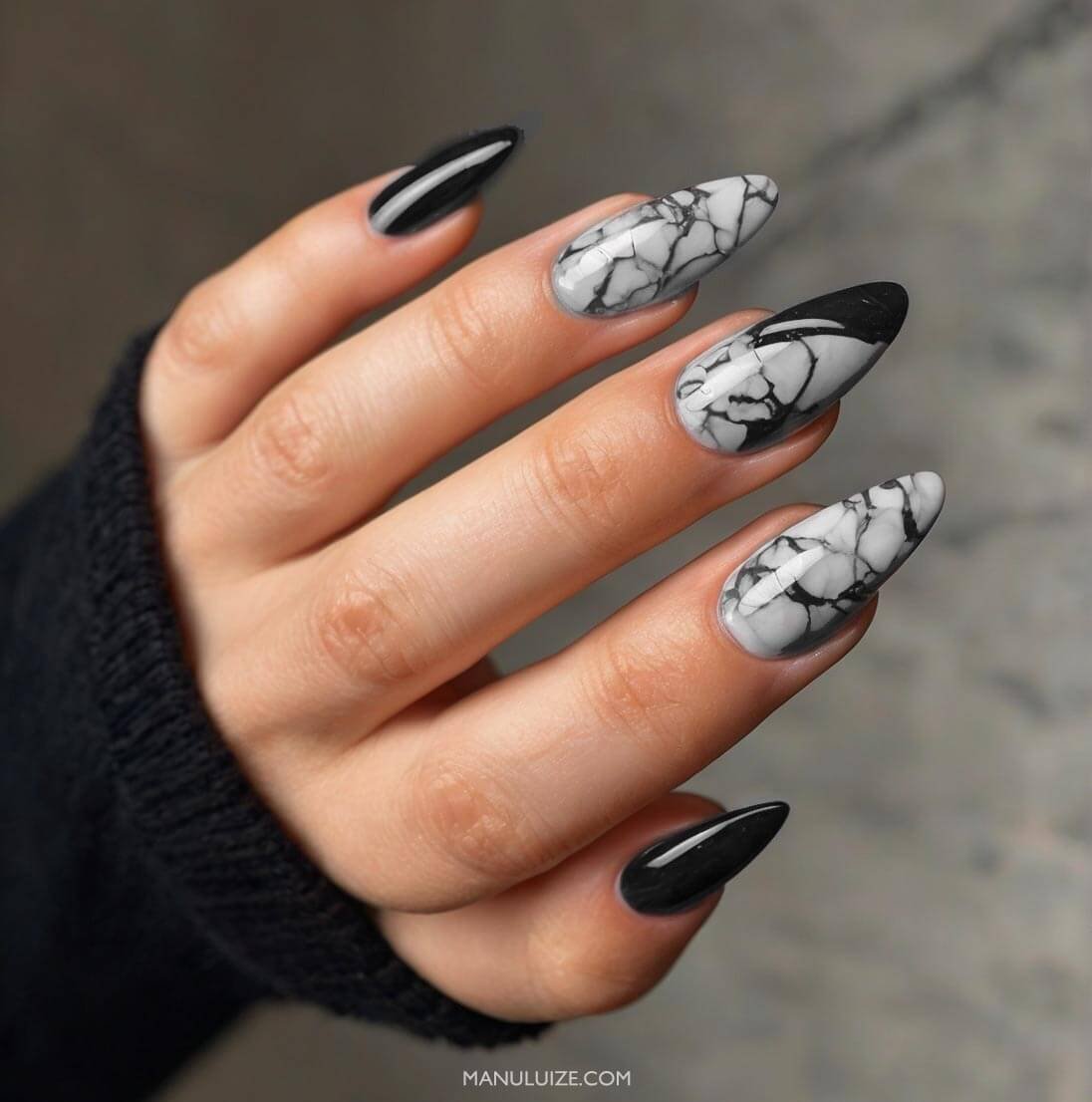 Black marble nails