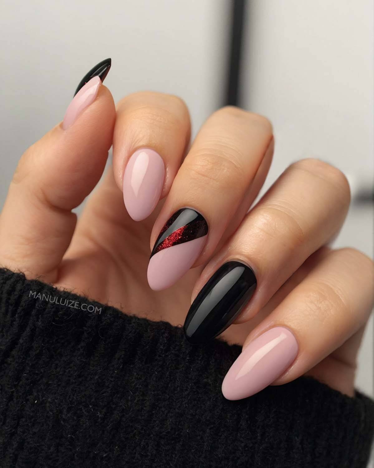 Cute black and red nails