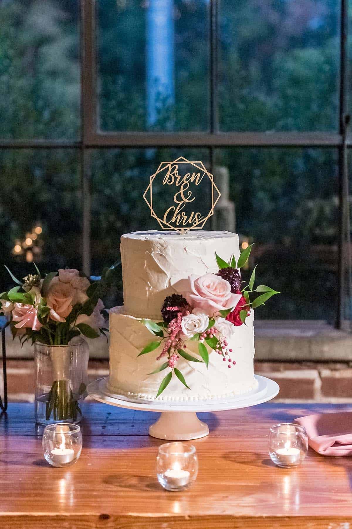 custom simple wedding cake designs