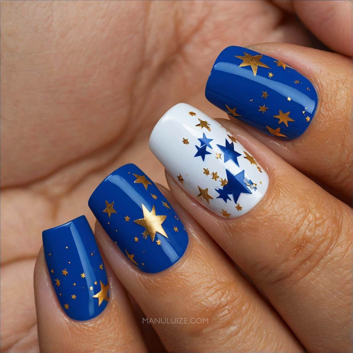 Starry nails