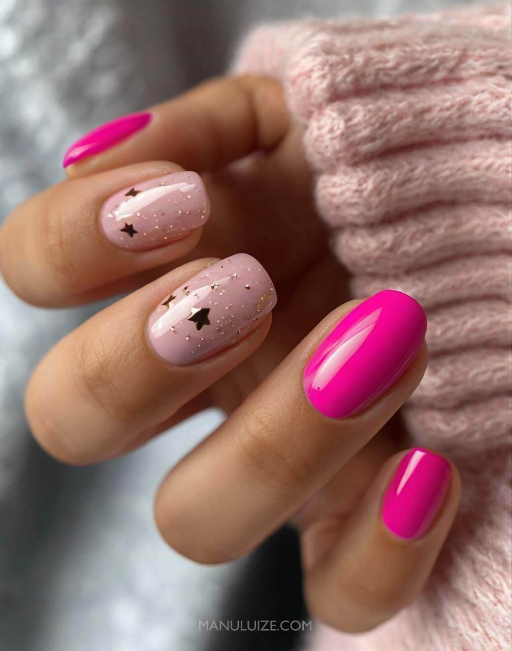 Pink stars nail art