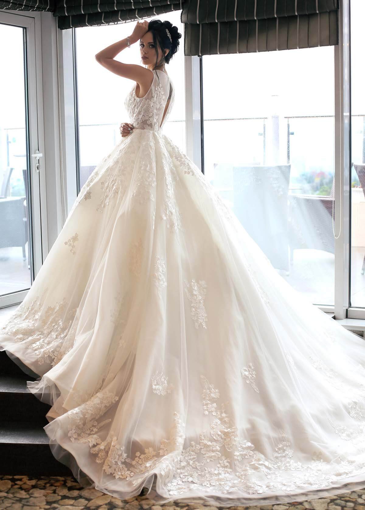 Bridal long train dress