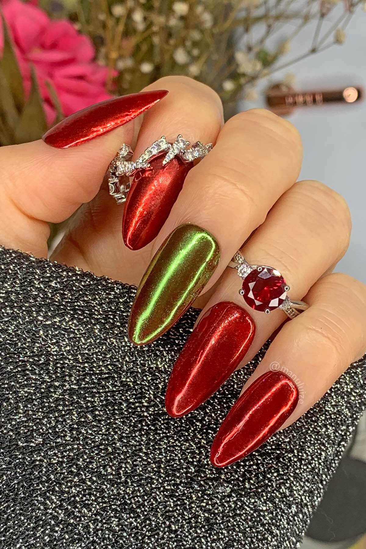 Chrome Xmas nails