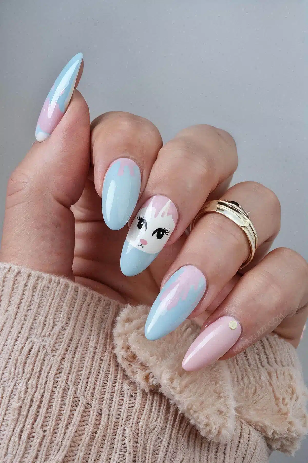 Elegant Easter Bunny 2025 Nail Trends