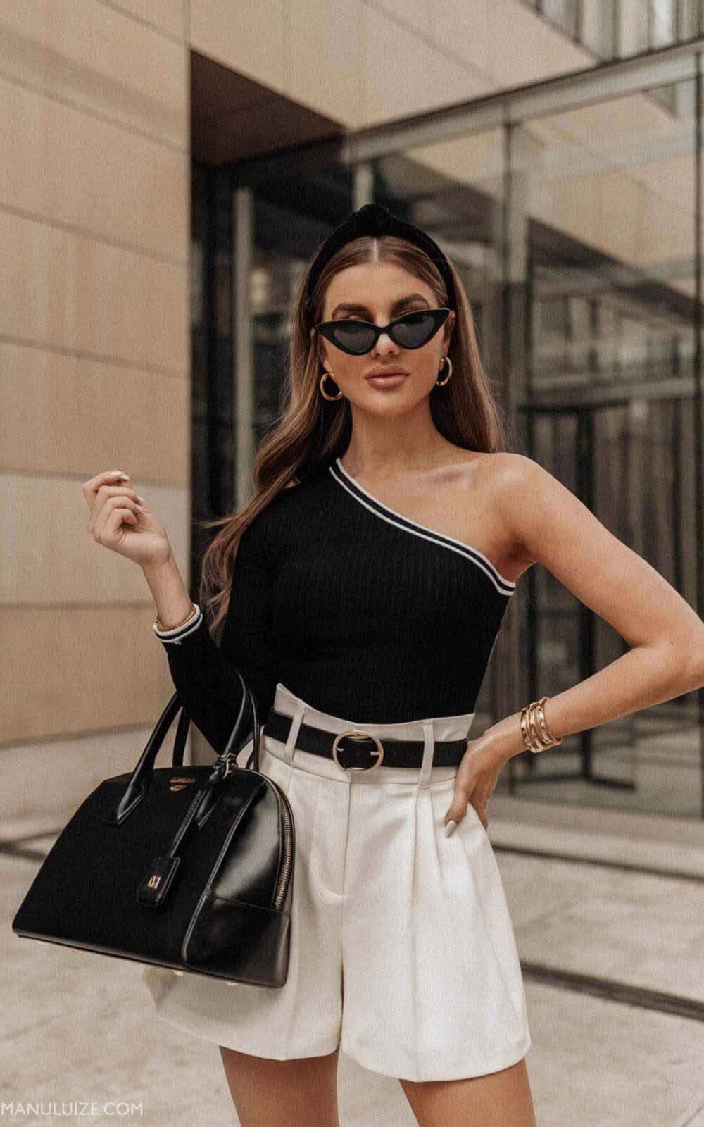 Black and white old money summer outfit Black and white old money summer outfit