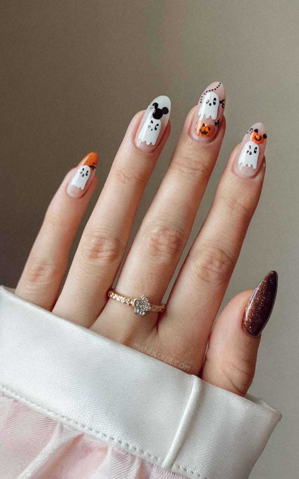 Disney Halloween nails Disney Halloween nails