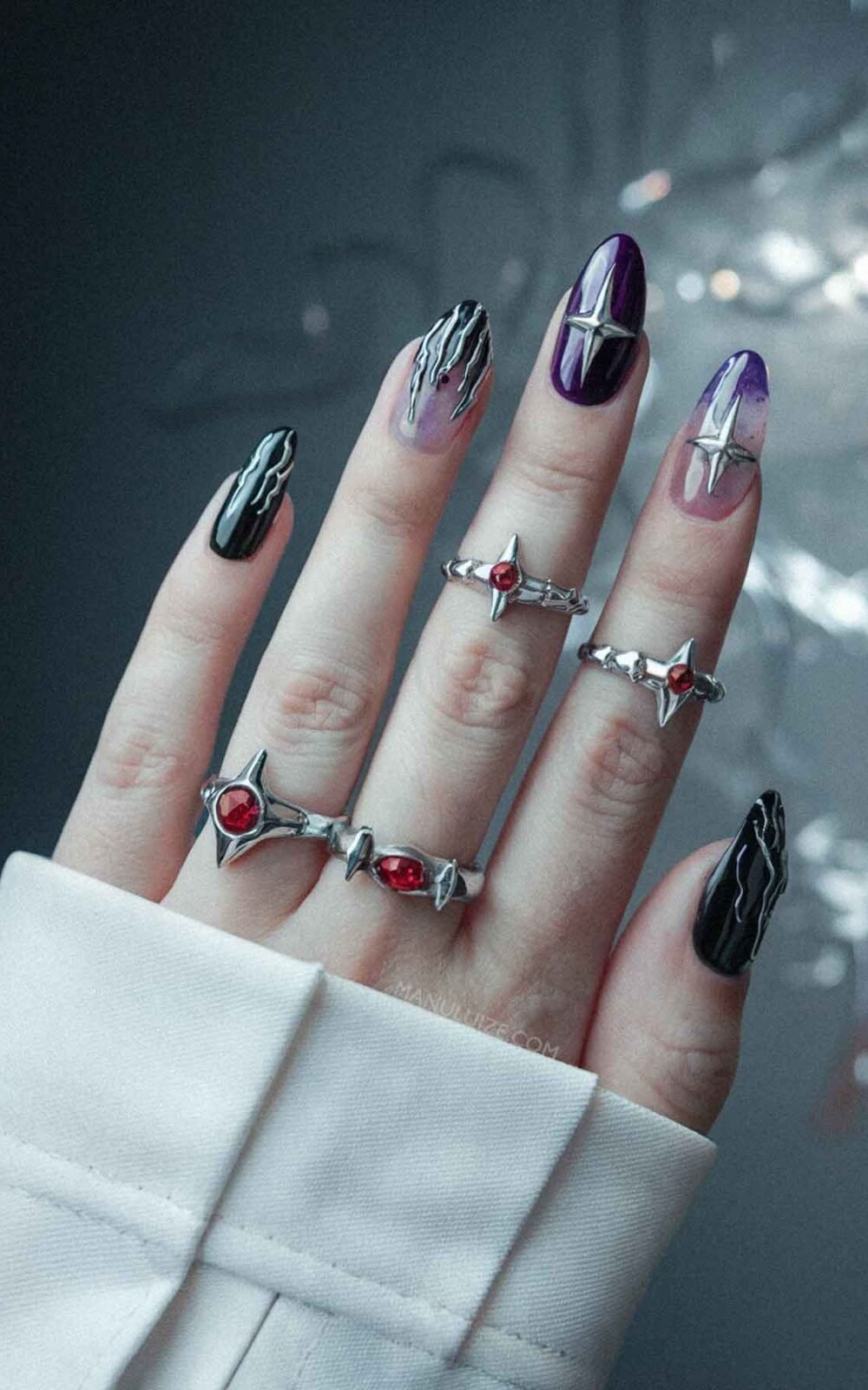 Gothic Halloween Nails Gothic Halloween Nails