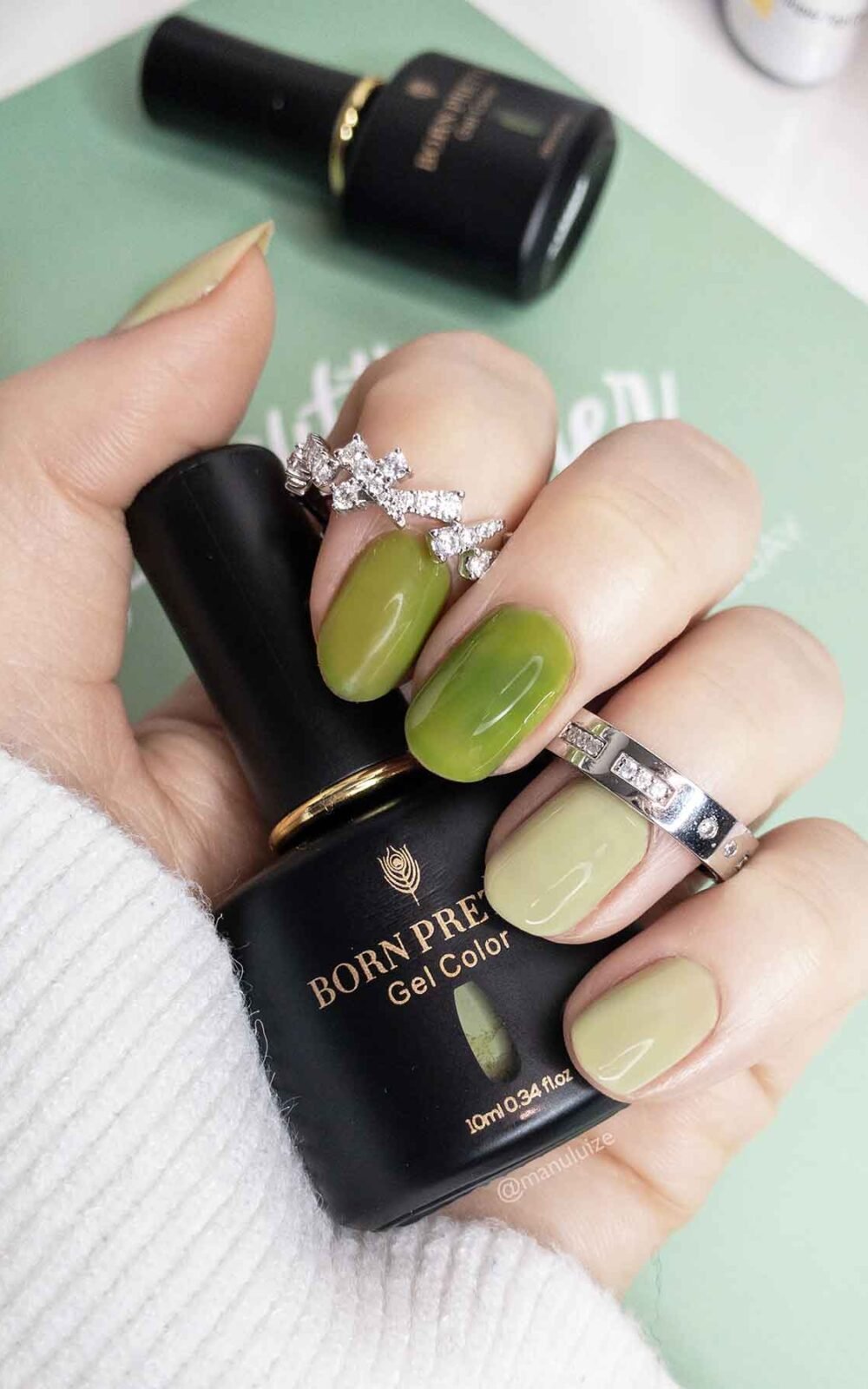 Green nail colors for fall Green nail colors for fall