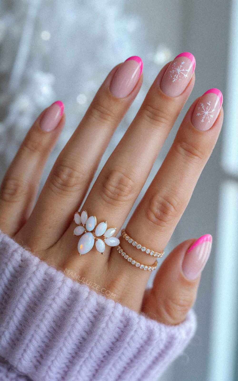 Hot pink winter nail art ideas