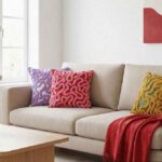 Decorative pillows to living rooms