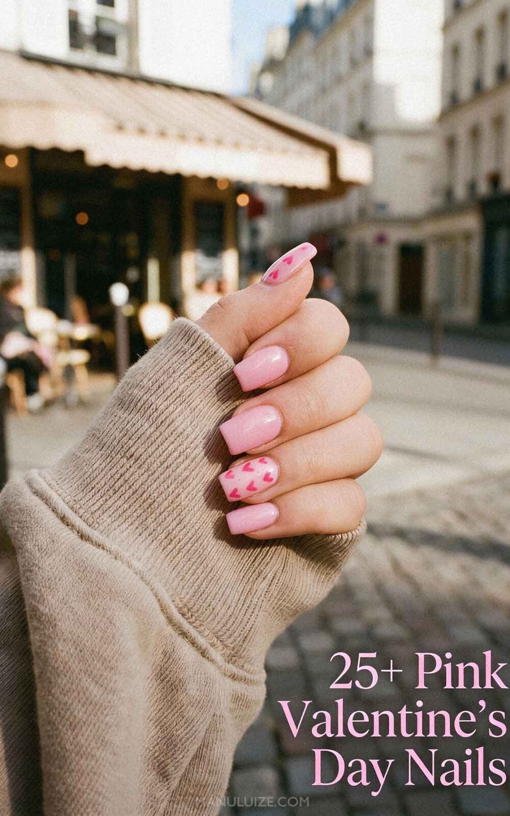Short square pink mani